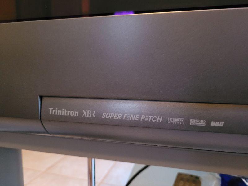 Lot 174 Sony HDTV Trinitron kd34xbr960 with Remote