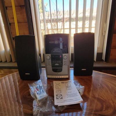 Lot 177: GPX Home Music System with Remote & Manual -Works Great, Tested A++++