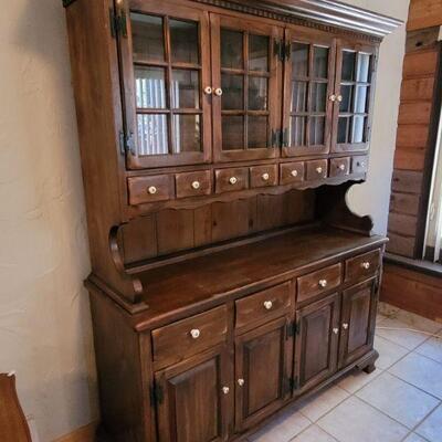 Lot 180: Ethan Allen China Hutch (60" Ã— 76")