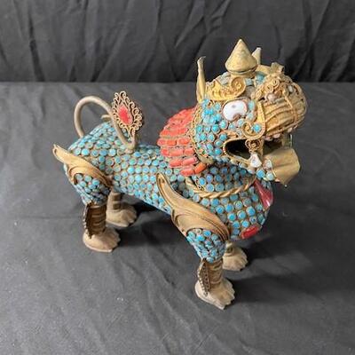 LOT#25MB1: Brass Nepalese Foo Lion with Semi-Precious Stones