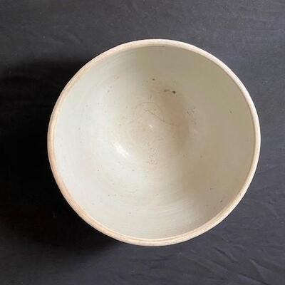 LOT#68LR: Porcelain Covered Pot w/ Four Buddhas