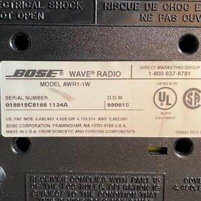 LOT#92LR: Bose Wave Radio