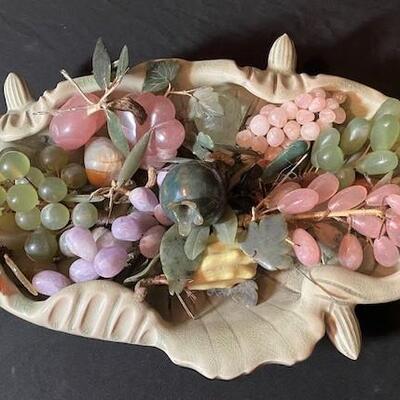 LOT#129LR: Jade Fruit Bowl w/ Celadon Platter