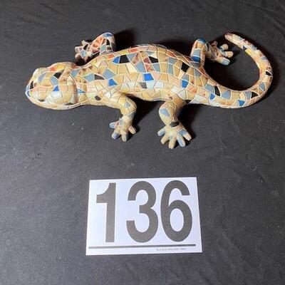 LOT#136LR: Wall Hanging Mosaic Lizard
