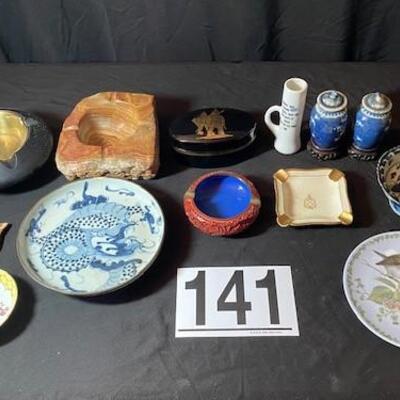 LOT#141LR: Assorted DÃ©cor Lot #1