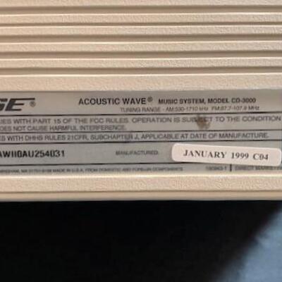 LOT#142LR: Bose Acoustic Wave Music System