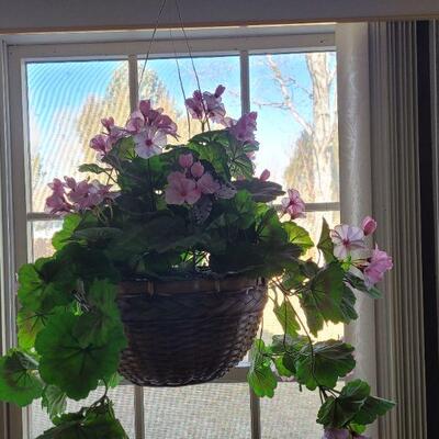 Lot 187: Hanging Basket with Silk Plant