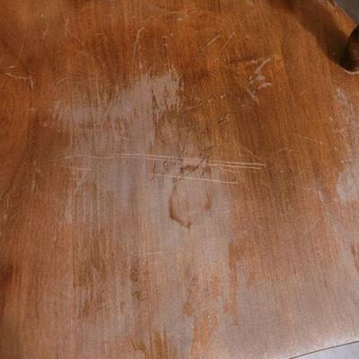 Lot 206: Dining Table and Chairs 6 Chairs & 2 Leaves (47.5" Ã— 47.5") (additional leaves 11.5" wide each)