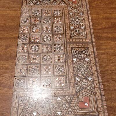 Lot 207:  Persian Mother of Pearl and Wood Inlay Chess and Backgammon Set (one of the Chess pieces has a chip)