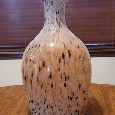 Lot 219: Blown Glass Vase