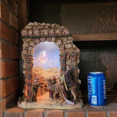 Lot 221: Lighted Nativity 
