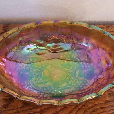 Lot 229: Carnival Glass Footed Dish