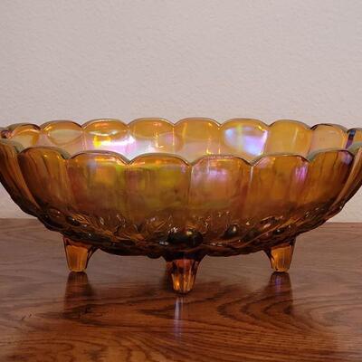 Lot 229: Carnival Glass Footed Dish
