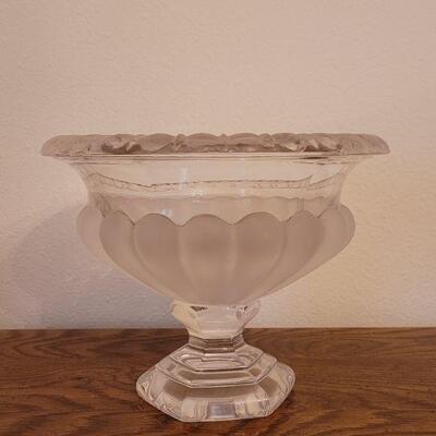 Lot 230: BOMBAY Crystal Pedestal Bowl