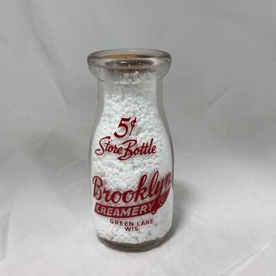 .20. VINTAGE | Brooklyn Creamery Bottle | Green Lake, Wisconsin