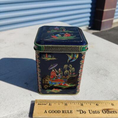 Vintage tin