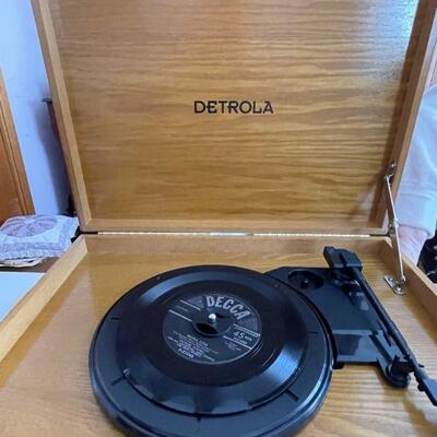 Detrola LP player, CD and Cassette player 