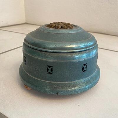 Vintage Music Box Trinket Powder Puff Holder *Works* YD#022-0144