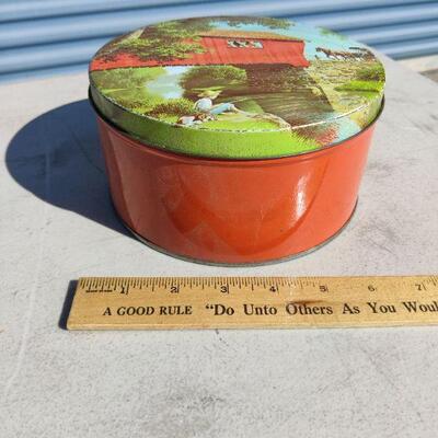 Vintage tin