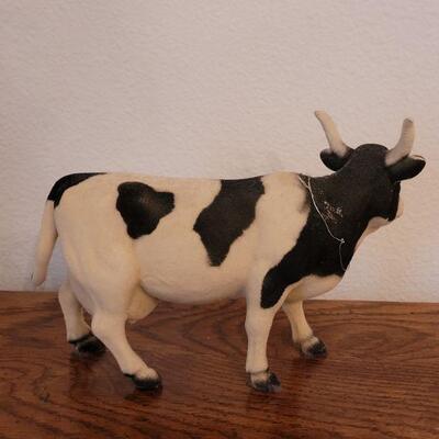 Lot 239: Vintage Velvet Plastic Cow