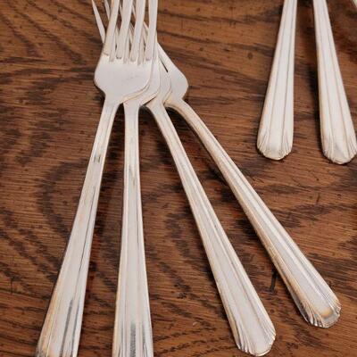 Lot 241: International Silver Co. Plated Forks and Teaspoons