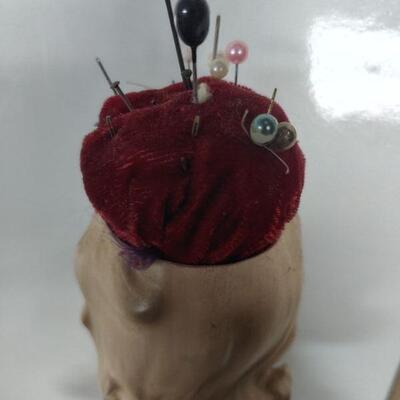 Pin cushion
