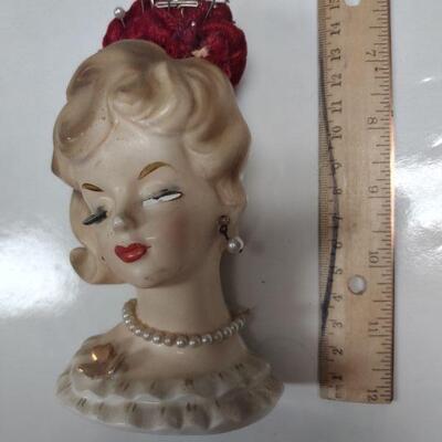 Pin cushion