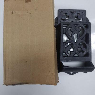 Cast Iron match holder W/box