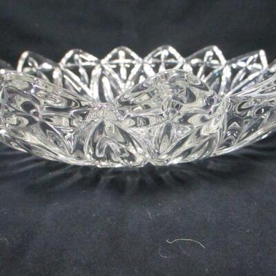 Lot 35 - Clear Crystal Serving Dish