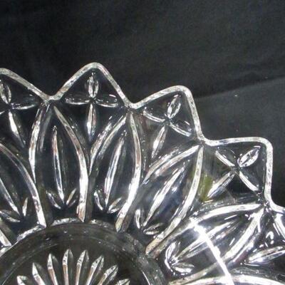 Lot 35 - Clear Crystal Serving Dish