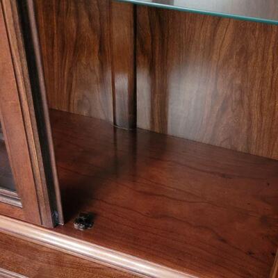 Lot 248: Bernhardt Cherry China Cabinet (63" Ã— 77.5")