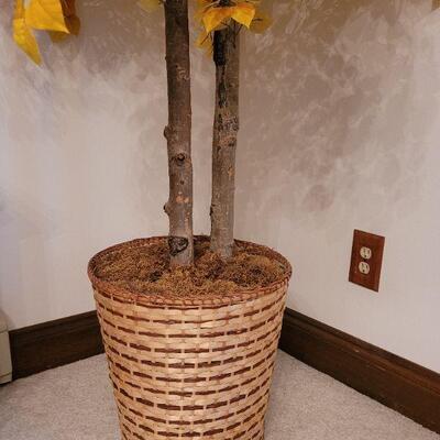Lot 249: Handmade Silk Tree - Made in Loveland