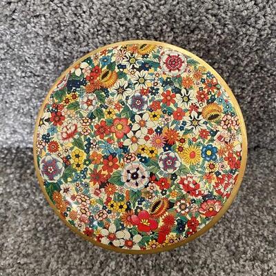 Vintage Round Chintz Flower Pattern Tin by Daher YD#022-0147