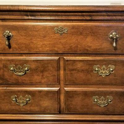 Lot #89  Nice Chest of Drawers - great condition.