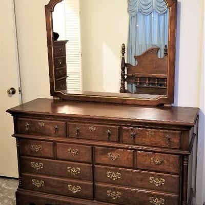 Lot #91  Bedroom Dresser with Mirror - good condition.