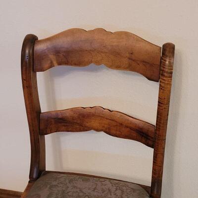 Lot 251: Antique Chair