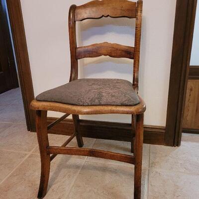 Lot 251: Antique Chair