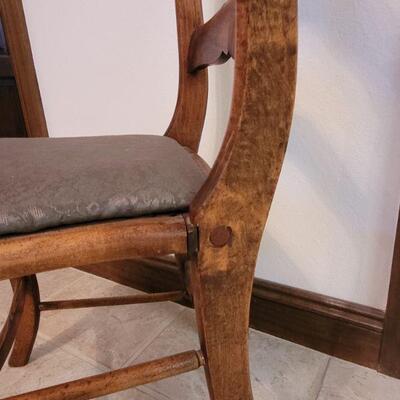 Lot 251: Antique Chair
