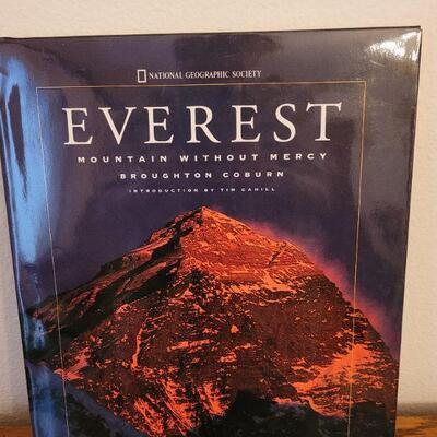 Lot 253: Mountain Theme Book (3)