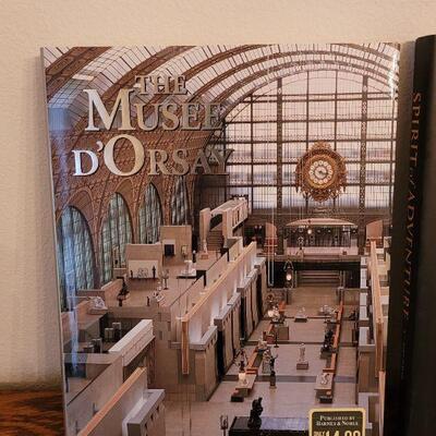Lot 259: (2) Coffee Table Books 