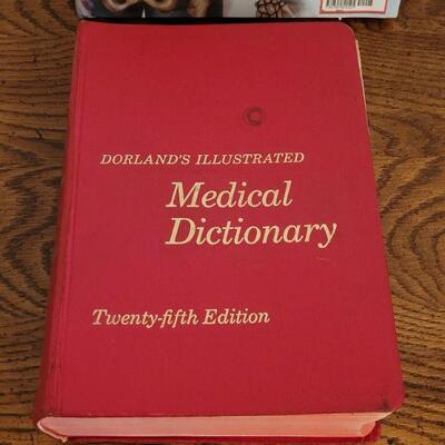 Lot 269: Medical Book Lot