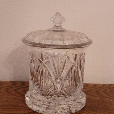 Lot 274: BOMBAY Crystal Jar with Lid