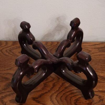 Lot 285: Vase or Plant Stand