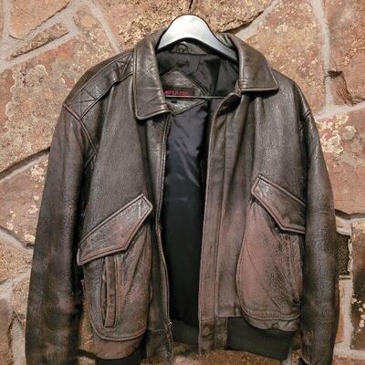 Lot 294: Indiana Jones Style -Mirage Mens Leather Bomber Jacket (Large)