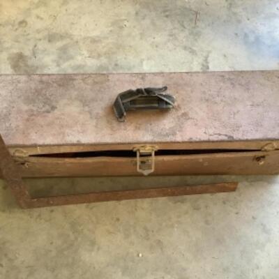334 Vintage Tool Box with Toolssorted tools