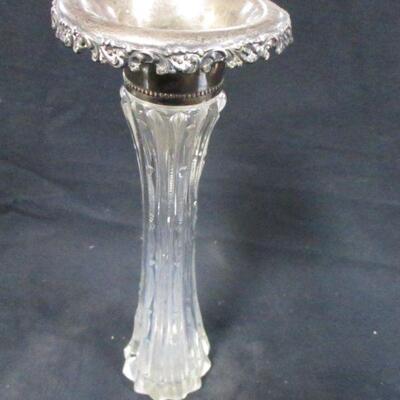 Lot 104 -Vintage Art Deco Glass Post Flower Vase
