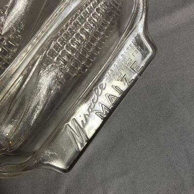 Lot 25 - Miracle Maize Glass Cornstick Pan