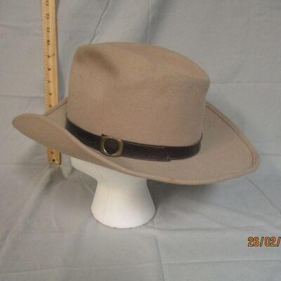 Lot 26 - John Blair Felt Fedora Hat
