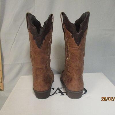 Lot 28 - Cato Western Style Boots