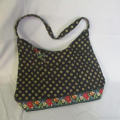 Lot 44 - Vera Bradley Quilted Purse